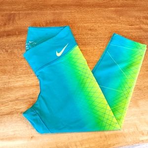 Turquoise Capri Nike Dri-Fit Leggings